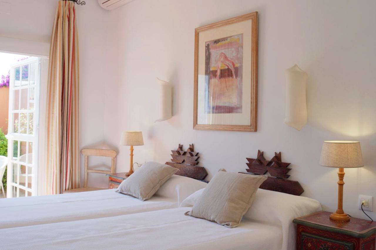 Hotel Madreselva - Grupo Califa Los Canos De Meca Dış mekan fotoğraf