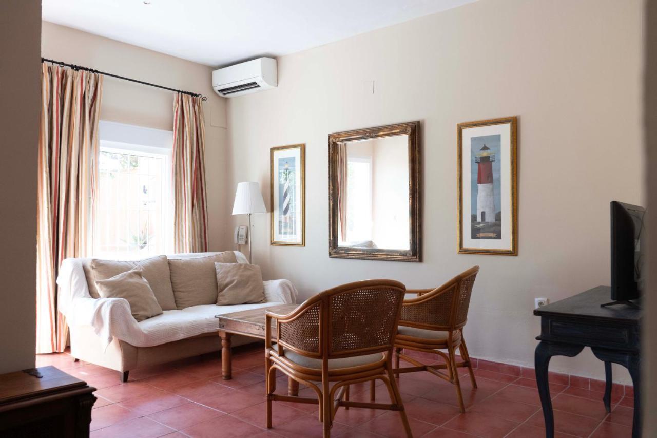 Hotel Madreselva - Grupo Califa Los Canos De Meca Dış mekan fotoğraf